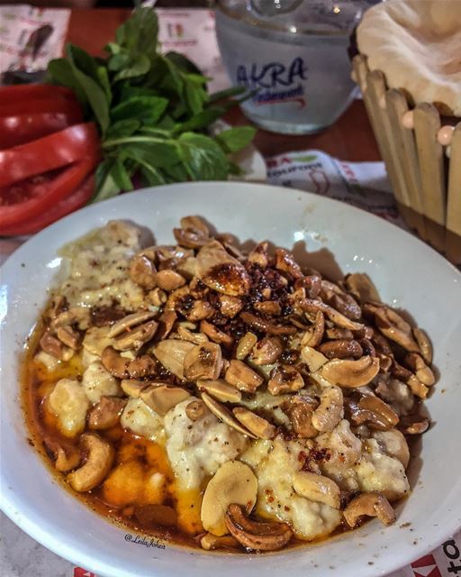  livelovetripoli  fatteh  heaven  livelovelebanon  liveloveeat ... (Tripoli, Lebanon)