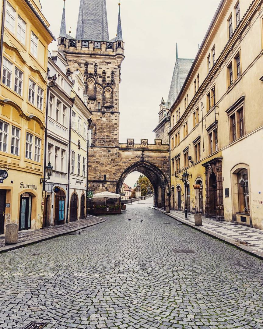 Location: Prague, Czechia Date: 09-2017 Instagram : @jadmakarem ... (Charles Bridge Prague)