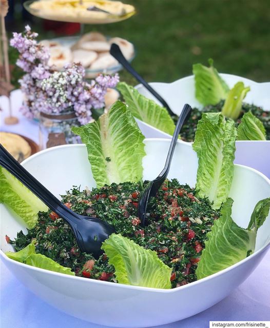 Look at this ↑ beautiful bowl of super green summer!!! One of the... (Municipalité St Colomban)