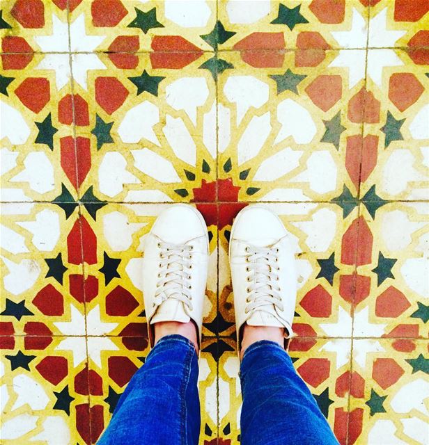 Looking down @beyt_beirut... ihavethisthingwithfloors  livelovebeirut ... (Beirut, Lebanon)