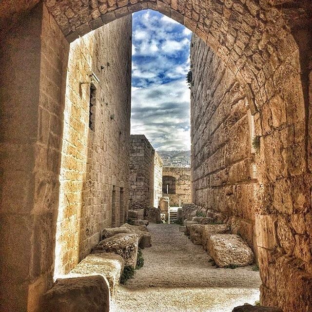 Lost somewhere in Byblos..