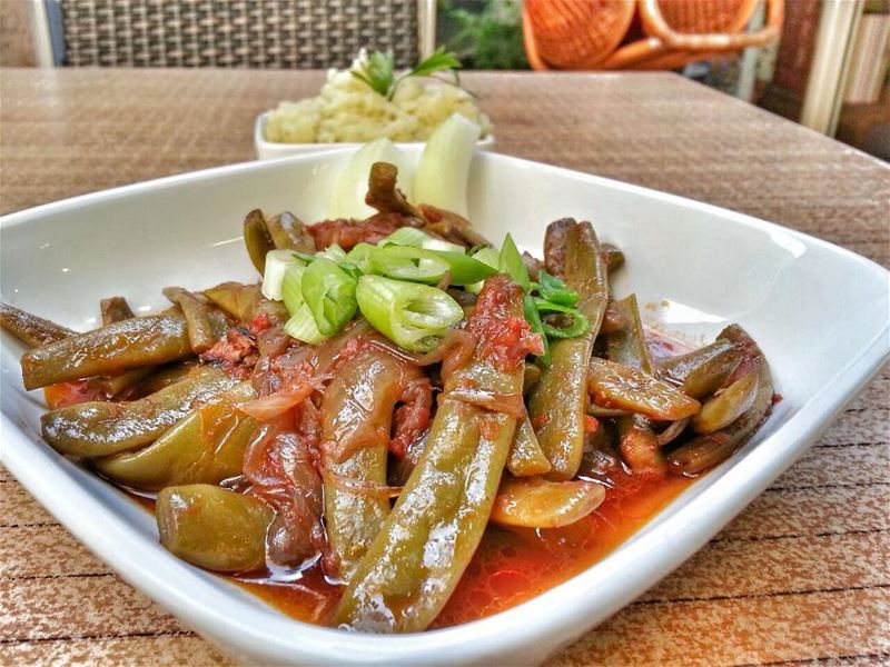 Loubieh B Zeit anyone? Give us a call ☎️ 03 25 13 19 or join us at Em's ... (Em's cuisine)