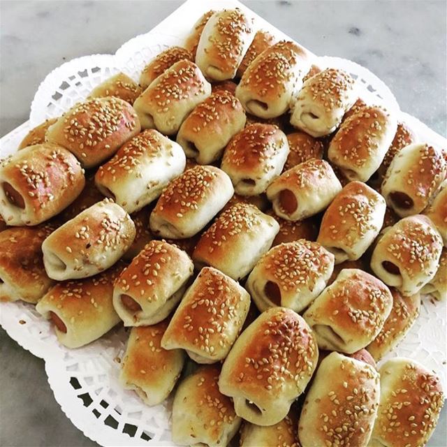 Love in Rolls!!❤️🎅🎄🎅🎄•••• rashetsomsom  minihotdogs ... (Rashet somsom - رشة سمسم)