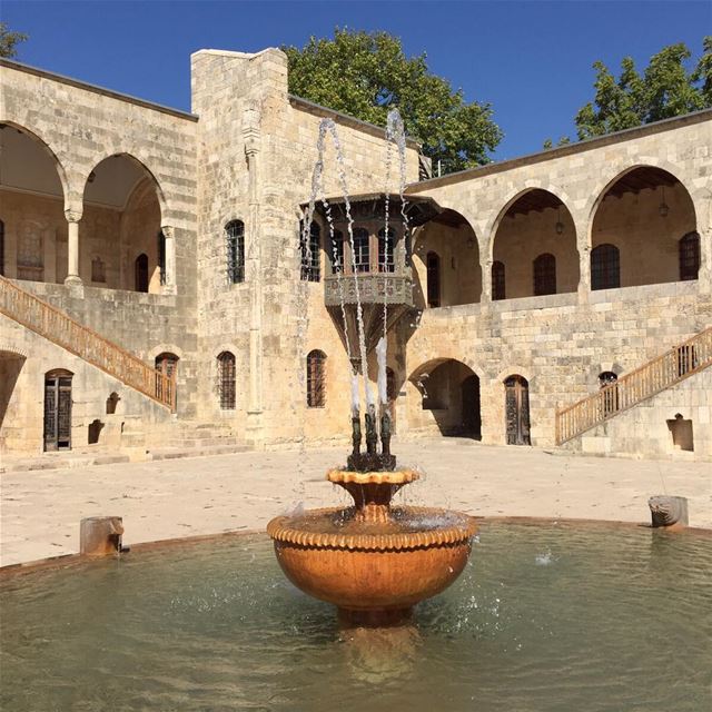  love  lebanon  picoftheday  tbt  iphoneonly  instalove  instagood ... (Beit Eddine Palace)