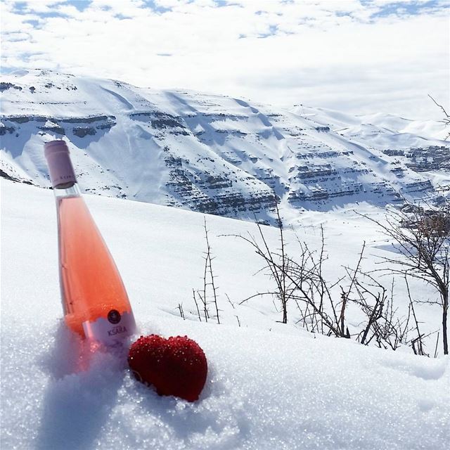 Love like wine gets better with time 🍷❤❄  livelovebeirut  wearelebanon ... (Faraya, Mont-Liban, Lebanon)