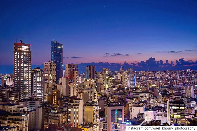  love  night  landscape  photography  photooftheday  art  beauty  view ... (Achrafieh, Lebanon)