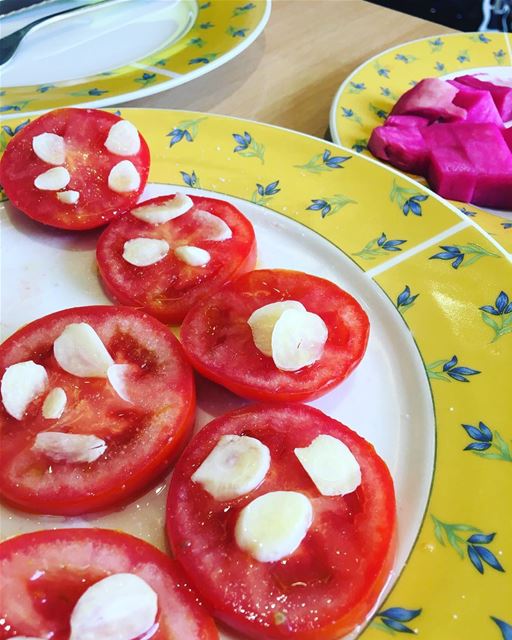 Love the combination 🤤🍅🍅🍅... weekend healthy coffee food eat yummy... (Beirut, Lebanon)