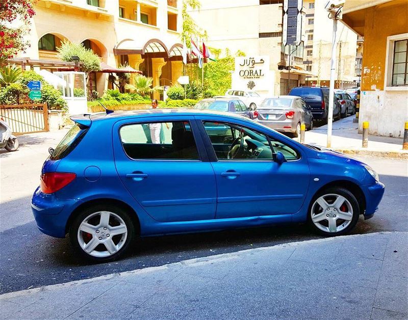 Loving the blue impact @bilalmalla  lebanon  loyal  passion  idriveicare ...