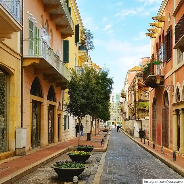 Loving this amazing colorful architecture in this beautiful Village:... (Saifi village)