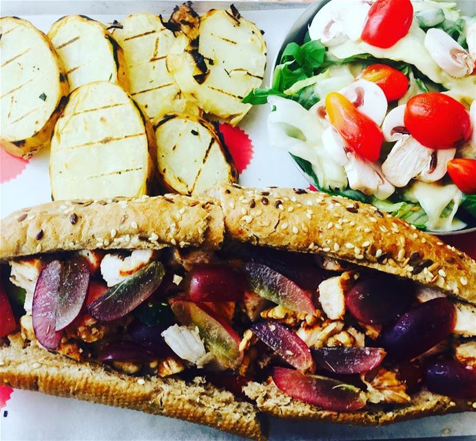 lunch afternoon out weekday foodie sandwich salad grilled chicken grape... (Crepaway)