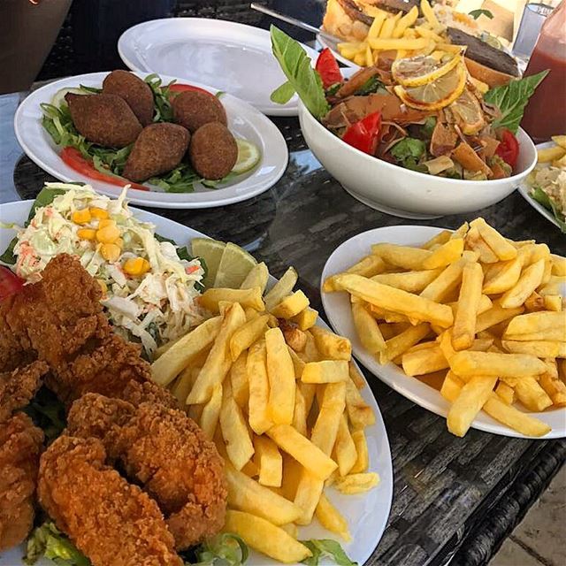  lunch  lunchtime  eat  hungry  kebbeh  lebanesefood  lebanon  lebanoneats...