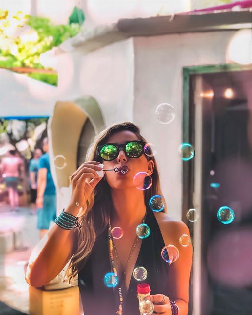 Magic is something we make ... bubbly bubbly 😌🎈 credits to @rajazakhour (MAGIC LAND)