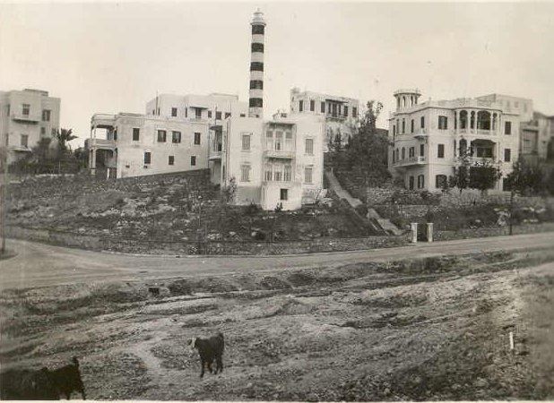 Manara  1942
