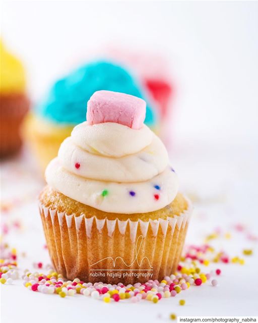 May 2019 be as Colorful as this  happynewyear  2019  icing  cakedecorating...