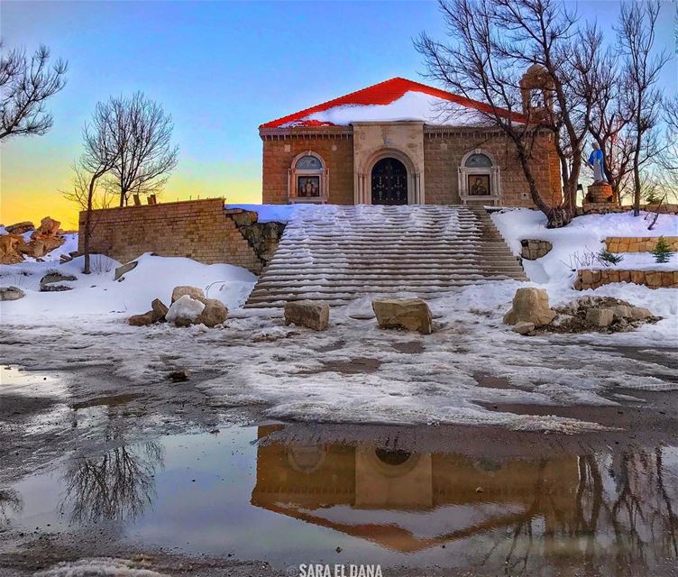May your choices reflect your hopes not your fears 🙏🏽🙏🏽 (Akoura, Mont-Liban, Lebanon)