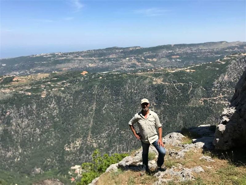 Meet Pierre Keyrouz,  JabalMoussa's new devoted guard! unescomab  unesco...