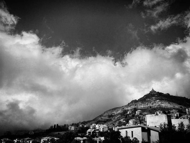 Meet the sky -  ichalhoub in  Ehden north  Lebanon /  igs_bnw ...