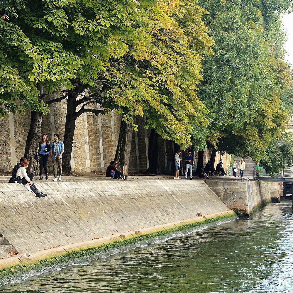 -Memories made at the river last a lifetime -... water  paris  france ... (Paris, France)
