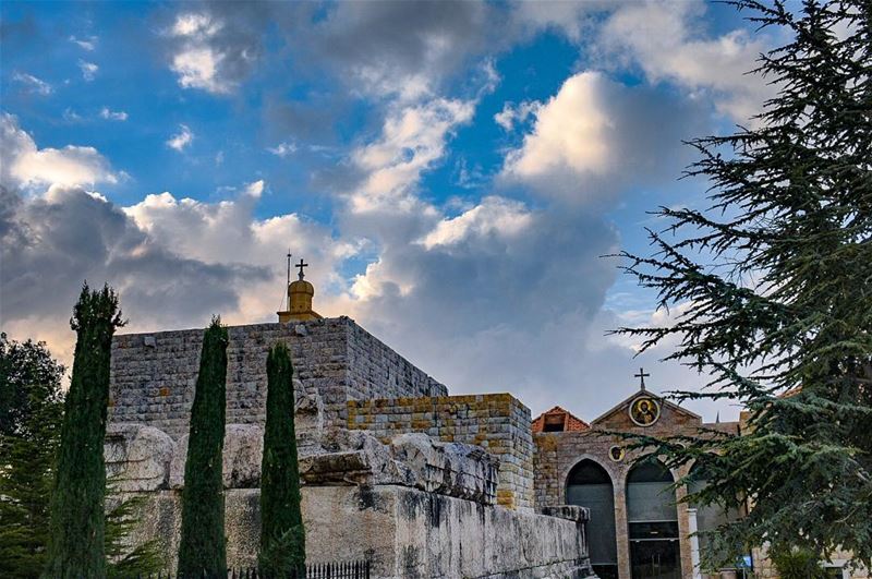 Merry Christmas Everyone 💫- Beit Mery, Lebanon 🇱🇧 - christmas ... (Beit Meri, Mont-Liban, Lebanon)