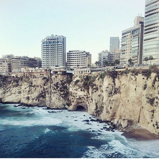 Mesmerized by the beautiful Raouche area 🙏 beirut