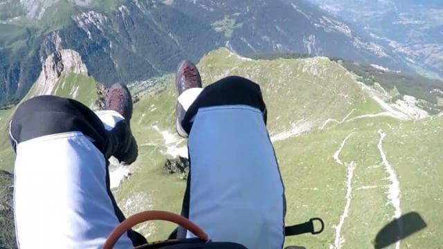  miniwing takeoff 🤘😎 off Aiguille Grive after a long hike 😧😎🤘 ... (Aiguille Grive - 2732 Mètres)