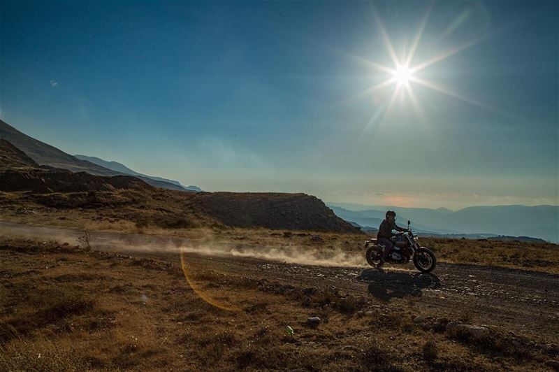 Mission impossible........ bmw  rninet  caferacer  adventure ... (Lebanon)