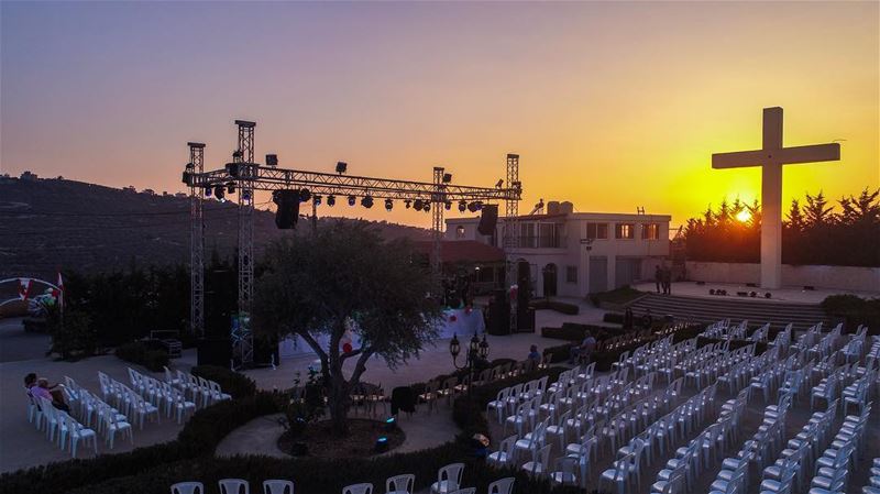 Mjaidel is ready for tonight's Mar ilyas Celebrations 🎉 with @carlosoffici (Mjeïdil, Liban-Sud, Lebanon)