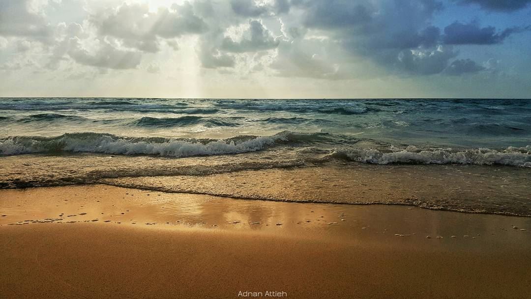  mobilephotography  sea  beach  toptags  sand  water  waves  wave ...