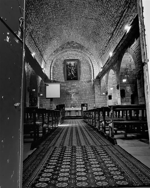  monastery  church  oldchurch  bnabil  lebanonhouses  lebanon ... (Lebanon)