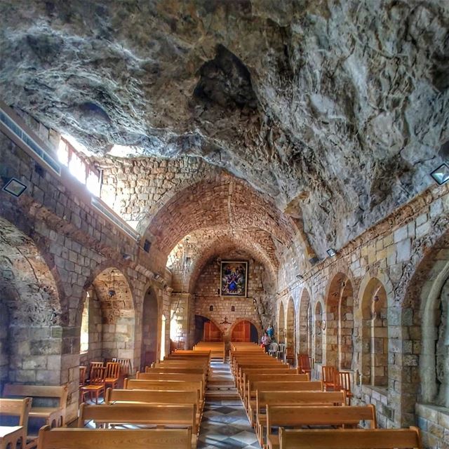 Monastery of St. elisée -Mar Elichaa monastery built  in 1315 ------------- (Kadisha Valley)