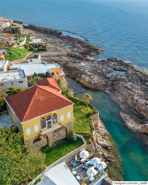 Monday blues 🌊... batroun  lebanon  dji  drones  quadcopter  aerial ... (Batroûn)