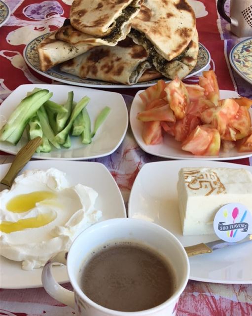 Monday Essentials 😍😋  zgharta ... 580flavors  lebanesefood ... (Zgharta)