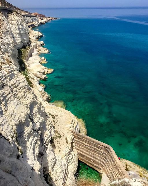 Morning dears 💙...... whatsuplebanon  instagram  lebanon_hdr ... (Ras Lbayada)