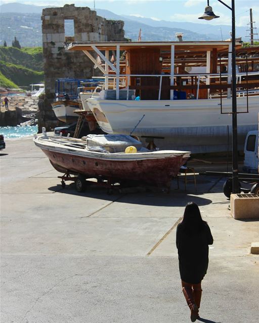 Morning stroll  goodmorning .......... Lebanon  jbeil  byblos ... (Byblos - Jbeil)