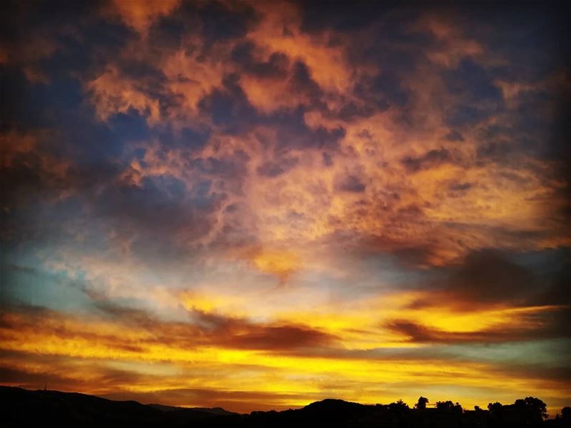  morning  sunrise  sun   lebanon  whatsuplebanon  livelovelebanon  sky ...