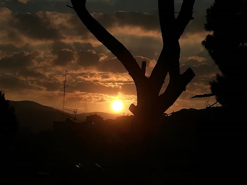 Morning  sunrise  view  scenery  lebanon  sky  sun  colors ...