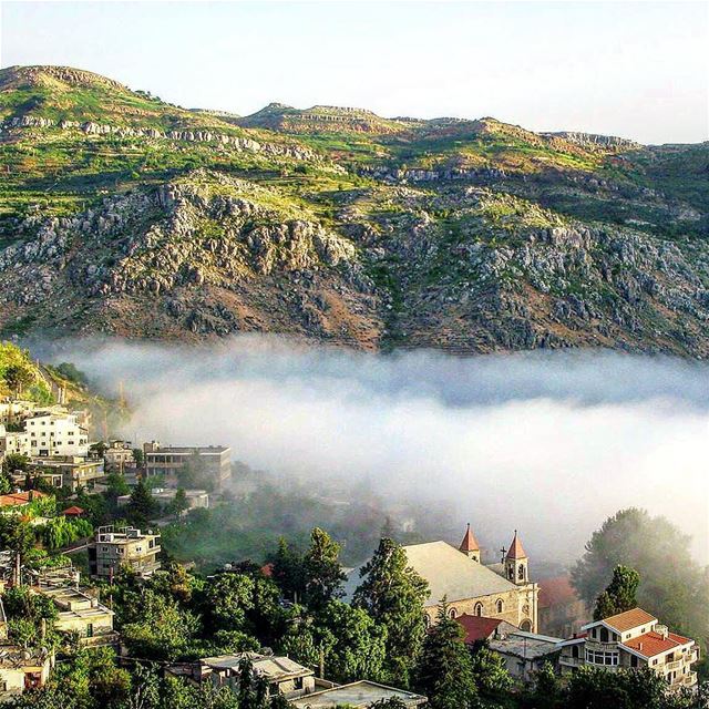  morning tanourine tahta fog mountain instapic instaphoto instalike... (Tanourine)