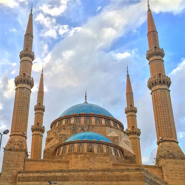  mosque  islam  architecture  architecturelovers  archilovers ... (Beirut, Lebanon)