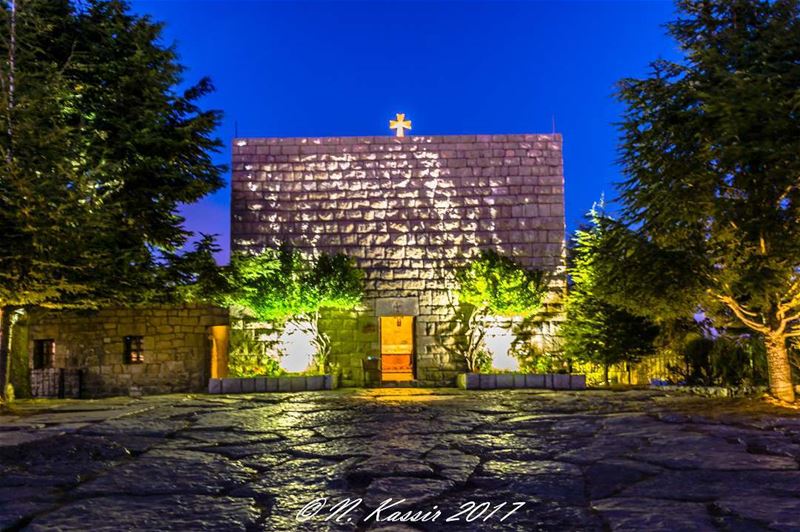  mountain  ngconassignment  annaya  Lebanon  ig_great_shots ... (Annâya, Mont-Liban, Lebanon)