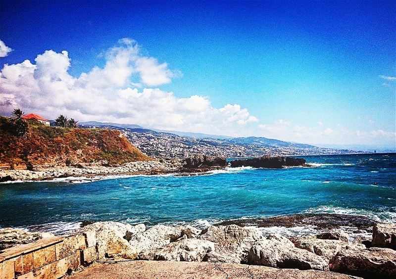 Mountains and sea from jbeil port 🏔🌅 lebanon  lebanese  beirut  beirute... (Byblos - Jbail بيبلوس/جبيل)