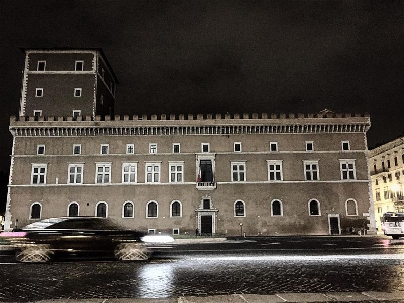  Mussolini  travelphotography  travelgram  leo  love  soul  mybeirut ... (Piazza Venezia)