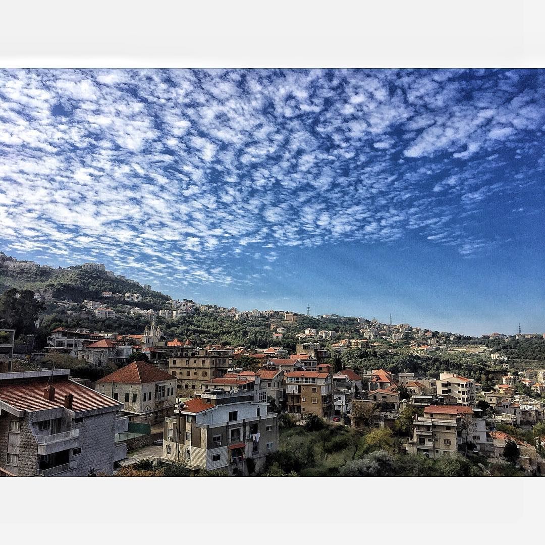 My beautiful village 💙💚  beitchabeb  beitchabab  view  amazing ... (Beït Chabâb, Mont-Liban, Lebanon)