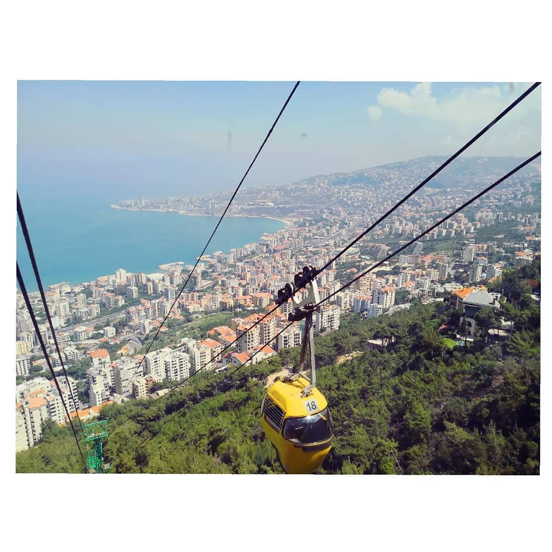 My beloved country deserves a shout-out!The cable car trip from Jounieh... (Jounieh)