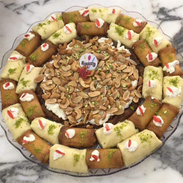 My circle of trust 🤦‍♀️🤷‍♀️ @bcharasweetszgharta  zgharta ...... (Bchara Sweets Zgharta)