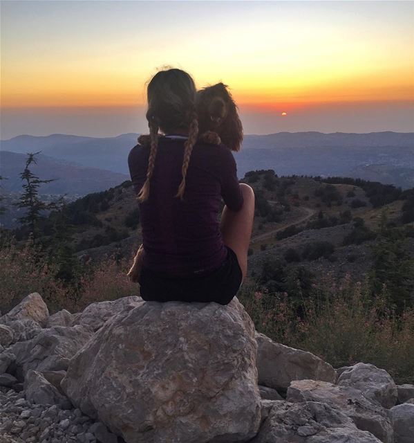 My favorite time of the day with my friend. Probably the best friend I... (Chouf)