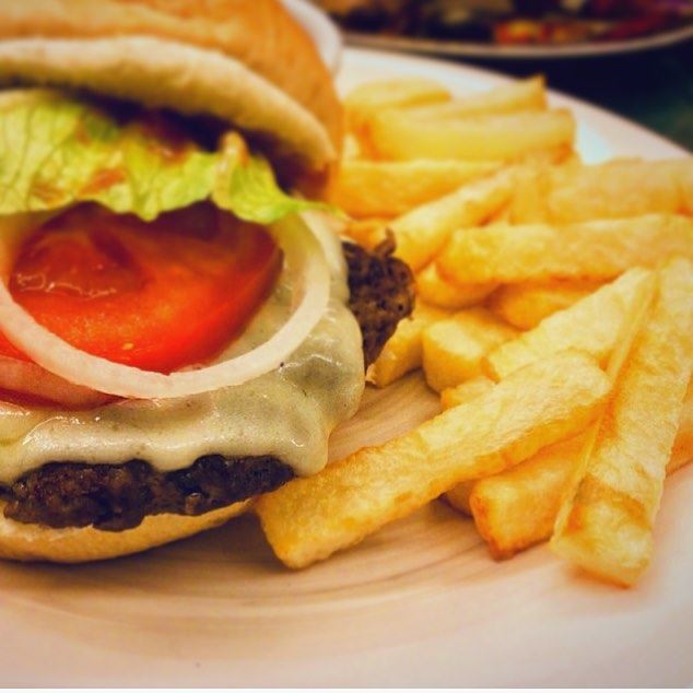 My homemade 👩🏻‍🍳 🍔 &🍟🍻 burger  fries  baked  notfried  eathealthy ...