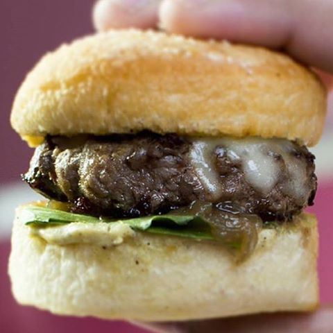 My Homemade Burger in this cold weather!!! (Achrafieh Sioufi)
