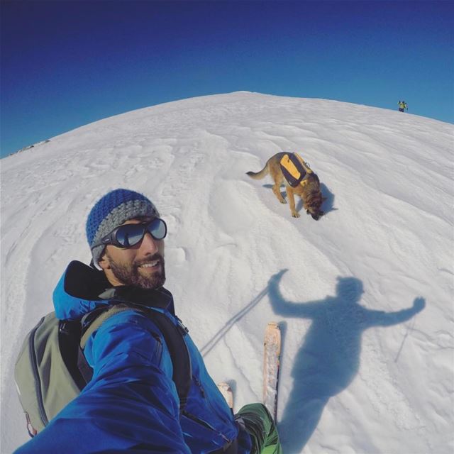 My shadow knows how to pose!🤘... lebanon  skitouring   instagood ...