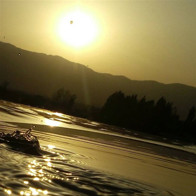  My_capture (:😍:)  sun  sunset  sunrays  mountains  livelovelebanon ...