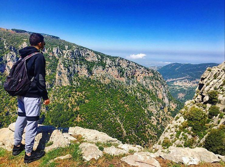 🔃🇱🇧⛰🌿🍃⛰ 🔃  nature naturephotography history family trip vacation... (Wadi Qannubin, Liban-Nord, Lebanon)